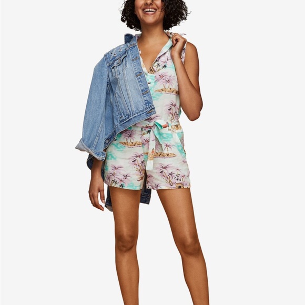 Levi’s NEW Tropical Hawaiian Romper Molly Retro Playsuit Button Down Collar Belt